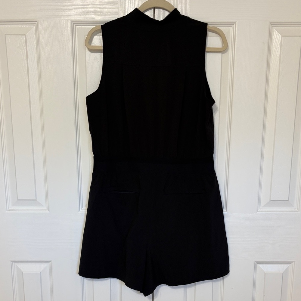 Athleta Brooklyn Utility Shorts Romper in Black Size 12 EUC - Picture 4 of 8